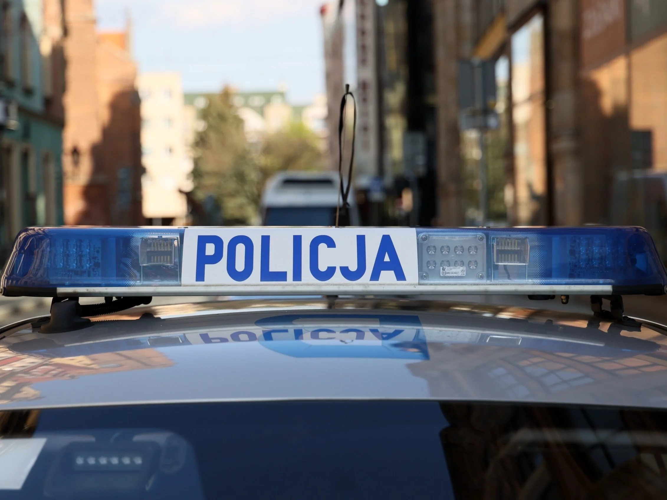 Uczniowie z Ukrainy pobici przed szkołą. Skandaliczne zachowanie nauczyciela