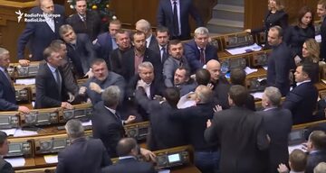 Bójka w ukraińskim parlamencie