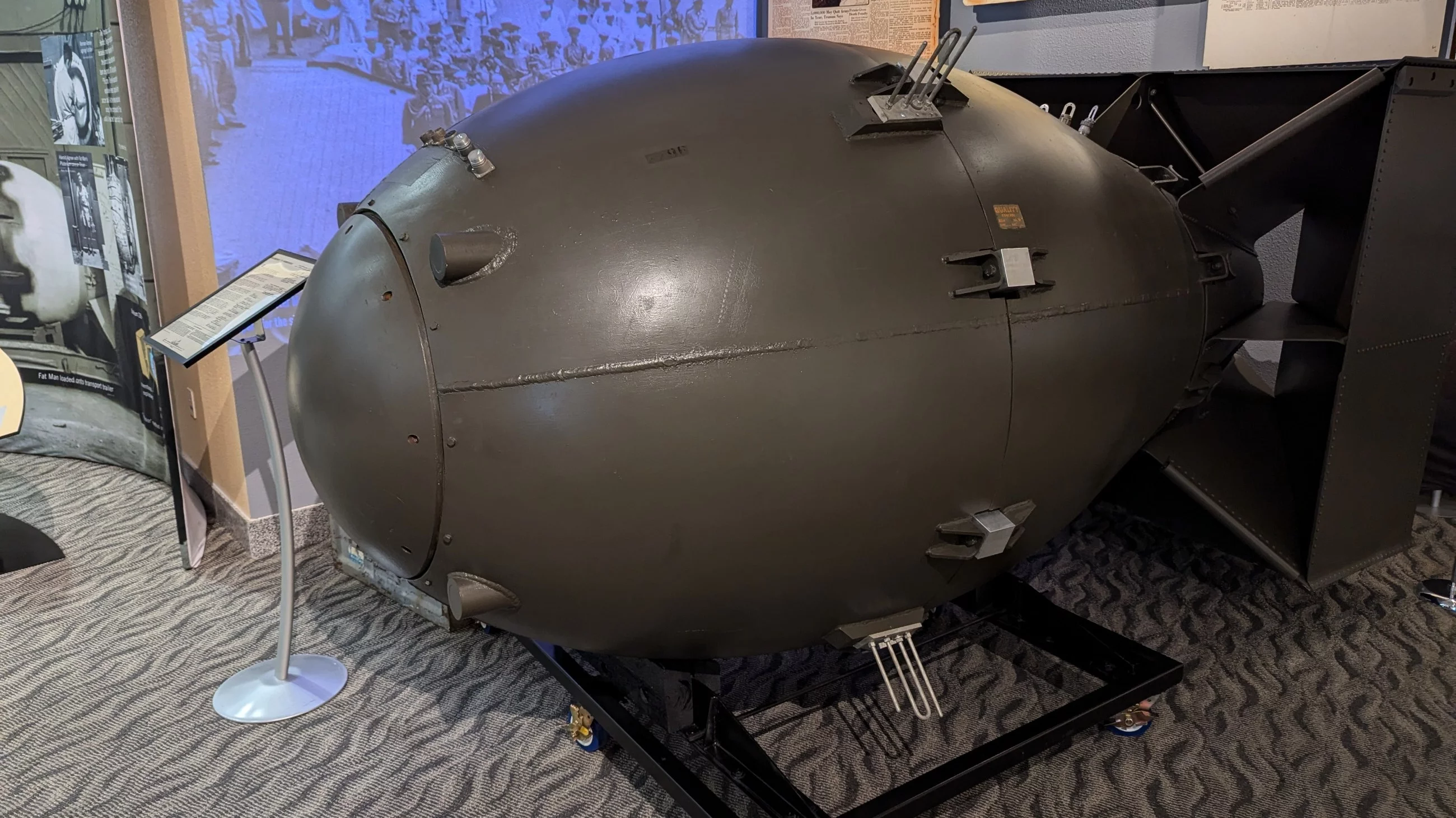 Replika Fat Man-a, którego zrzucono na Nagasaki w 1945 roku, zdjęcie ilustracyjne