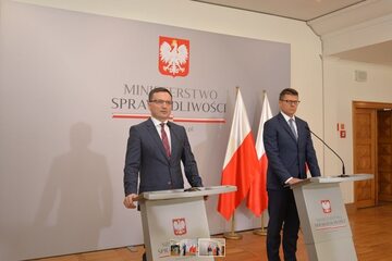 Briefing prasowy Ministra Sprawiedliwości Prokuratora Generalnego Zbigniewa Ziobro i Podsekretarza Stanu Marcina Warchoła