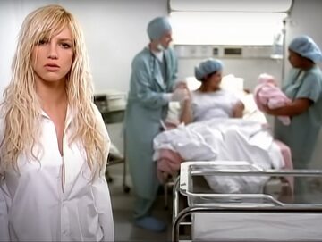 Britney Spears w teledysku „Everytime”