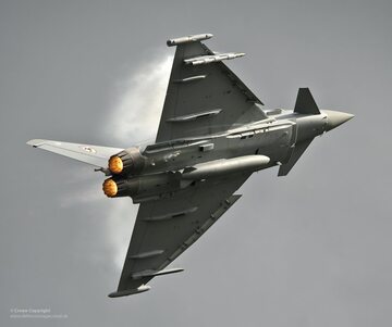 Brytyjski myśliwiec Typhoon