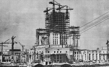 Budowa PKiN w 1954 roku