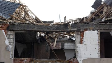Budynek zniszczony w Chersoniu przez Rosjan 19 listopada