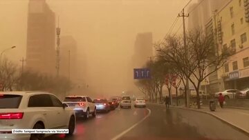 Burza piaskowa w Chinach i Mongolii
