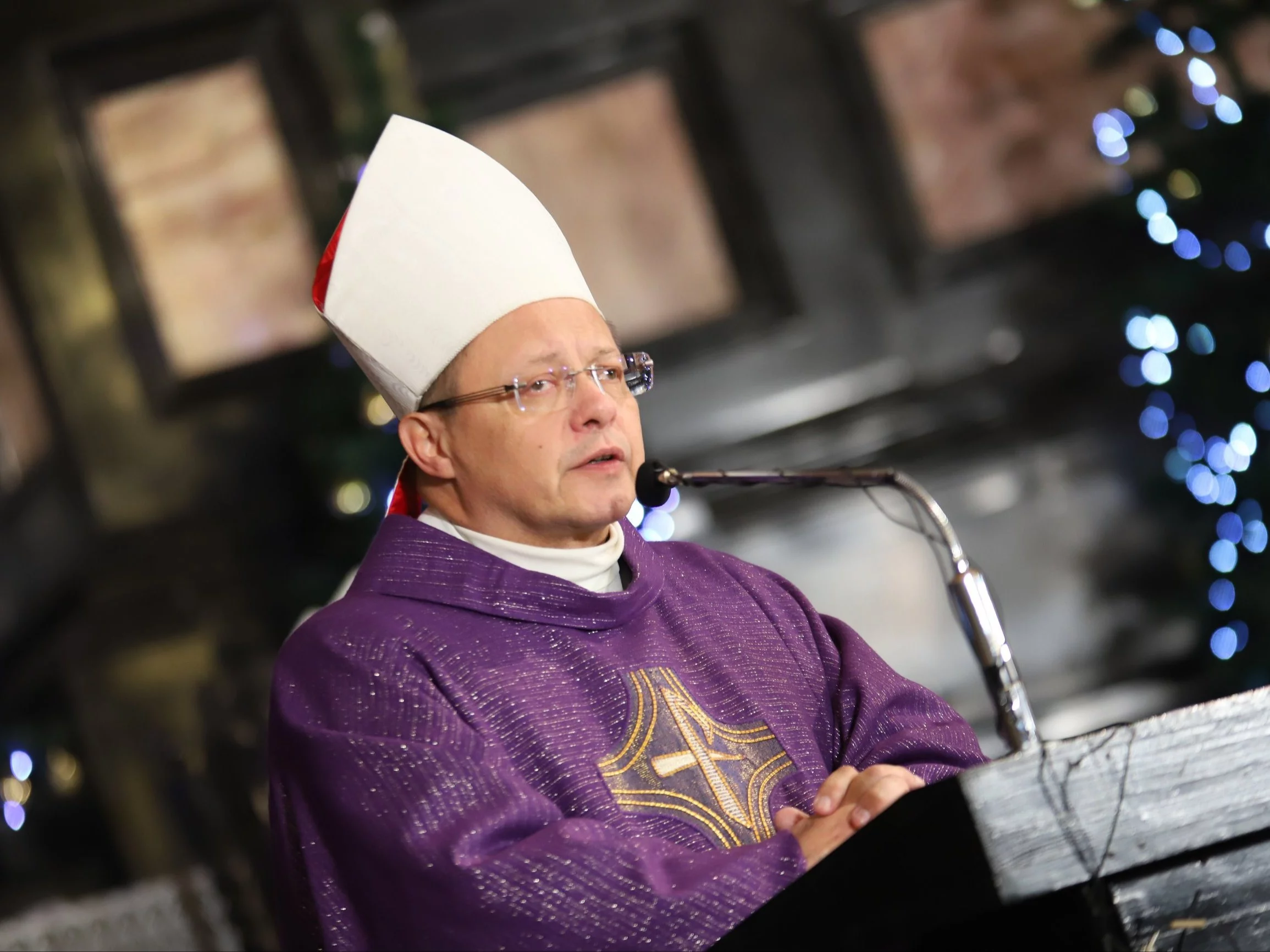 Burza po liście KEP. Kardynał Ryś w centrum afery