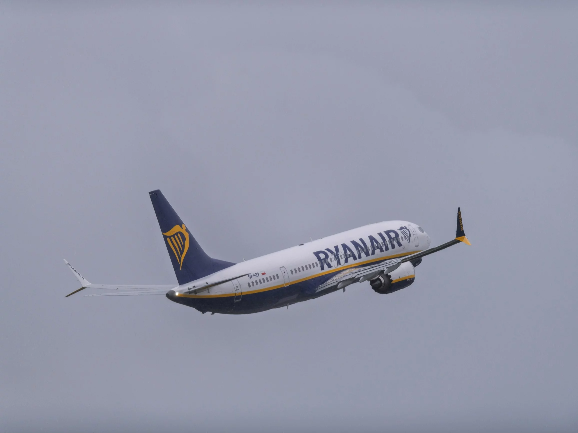 Samolot Ryanair, zdjęcie ilustracyjne