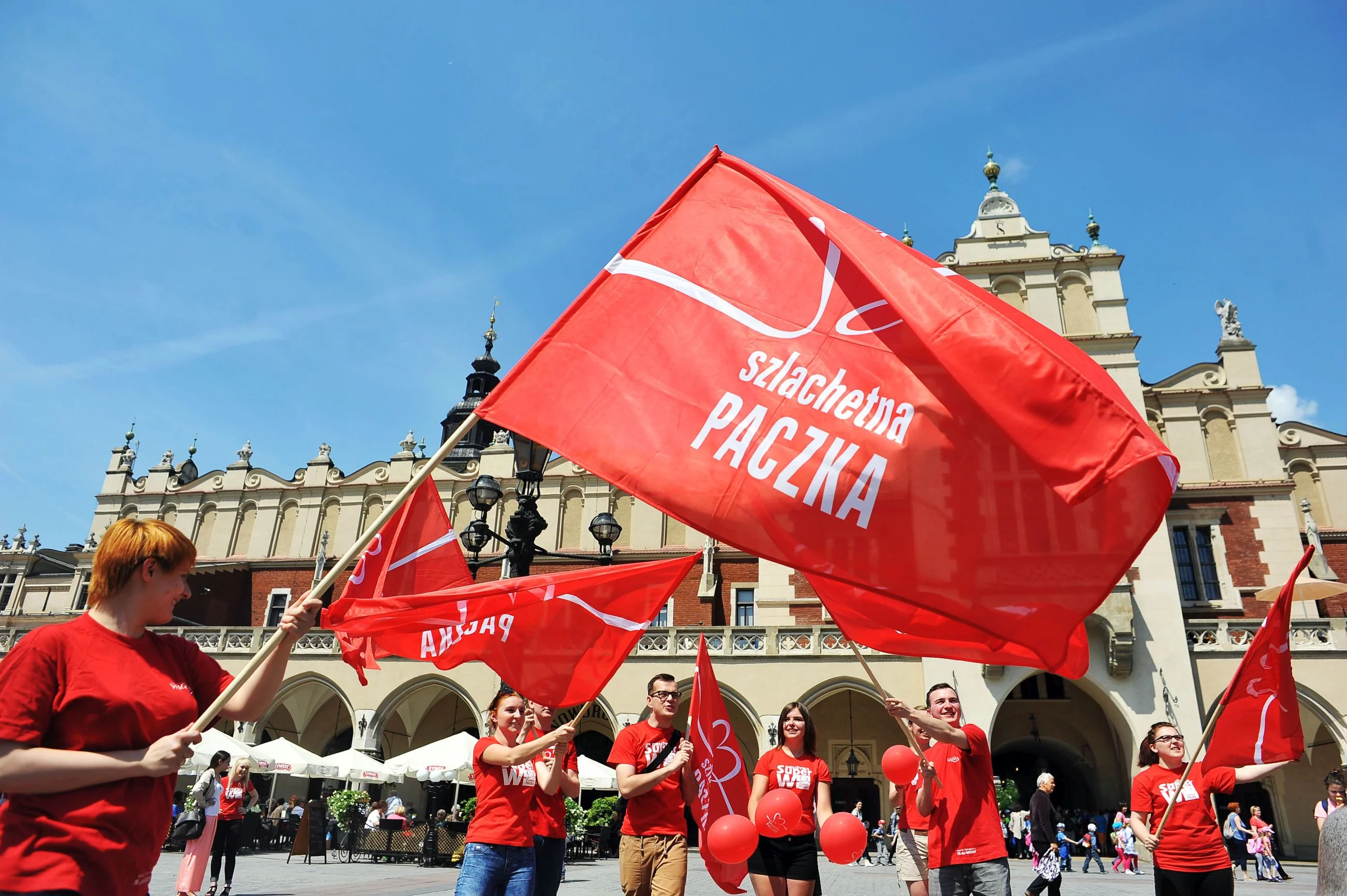 Wolontariusze Szlachetnej Paczki organizowanej przez Stowarzyszenie Wiosna