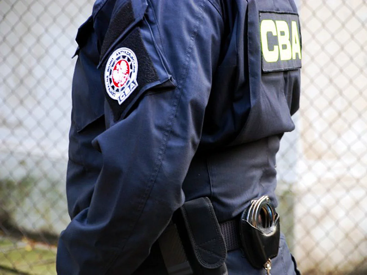 Ksiądz wśród kilkunastu osób zatrzymanych przez CBA. Skarb Państwa stracił miliony