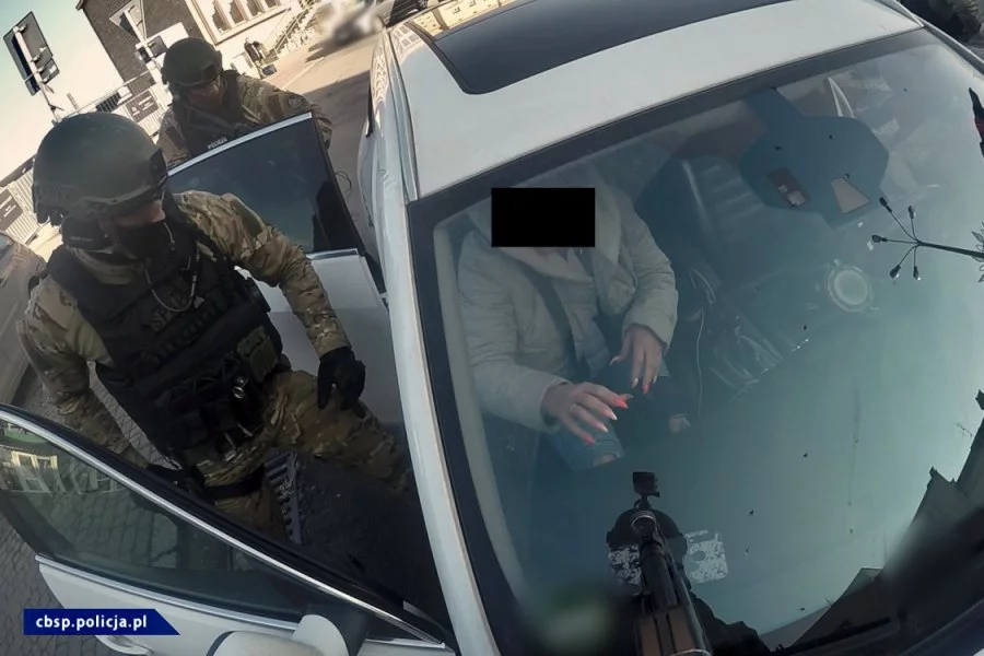 Zdjęcie z akcji CBŚP