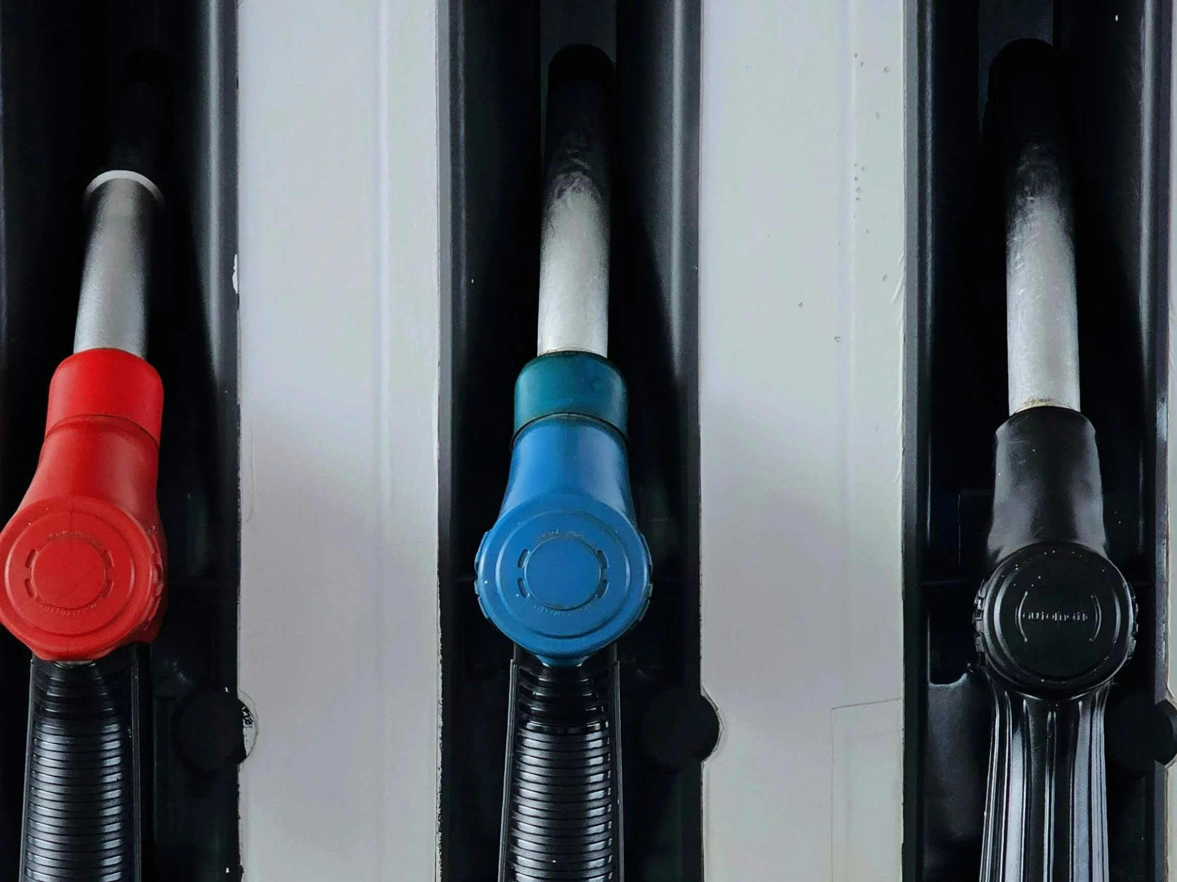 Ceny paliw w górę. Tyle kierowcy zapłacą w piątek