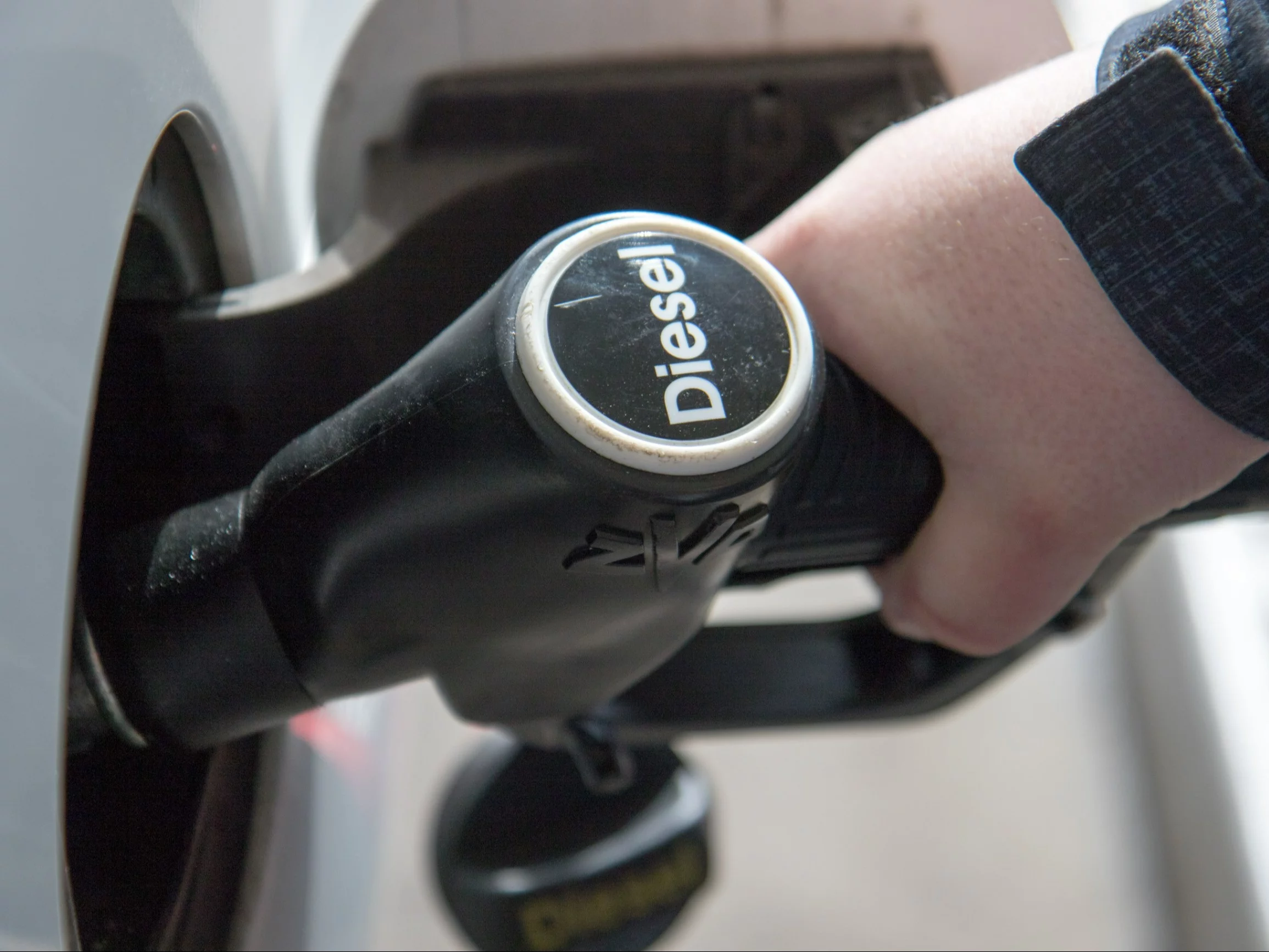 Diesel zdrożeje do 8 zł/l? Fatalne prognozy dla kierowców