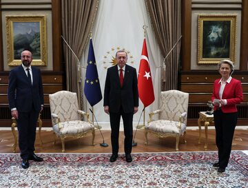 Charles Michel, Recep Erdogan i Ursula von der Leyen