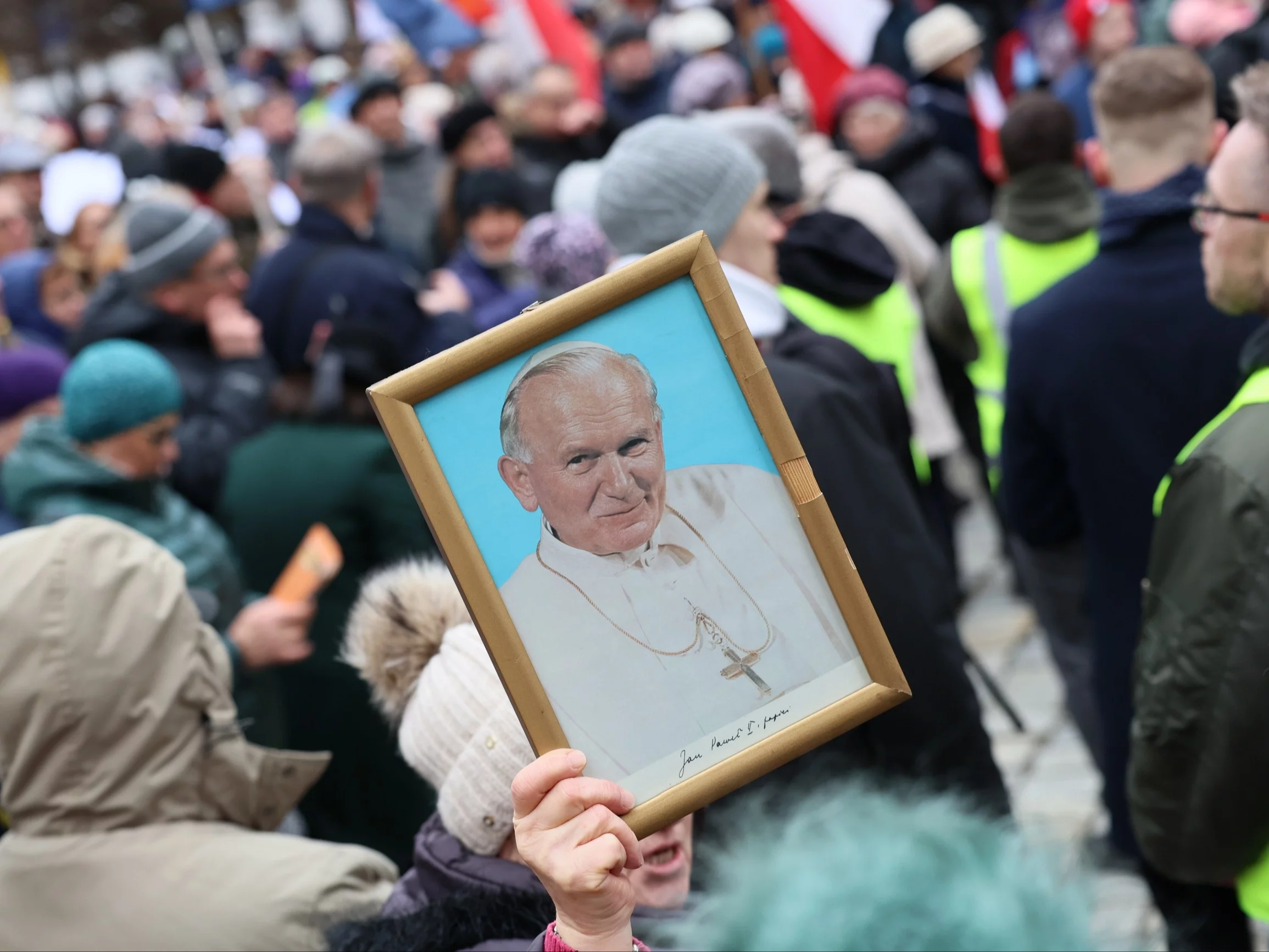 Chcieli uczcić pamięć Jana Pawła II. Zostali ukarani