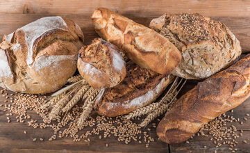 Chleb, pszenica, zdjęcie ilustracyjne