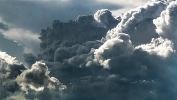 Chmury, zdjęcie ilustracyjne