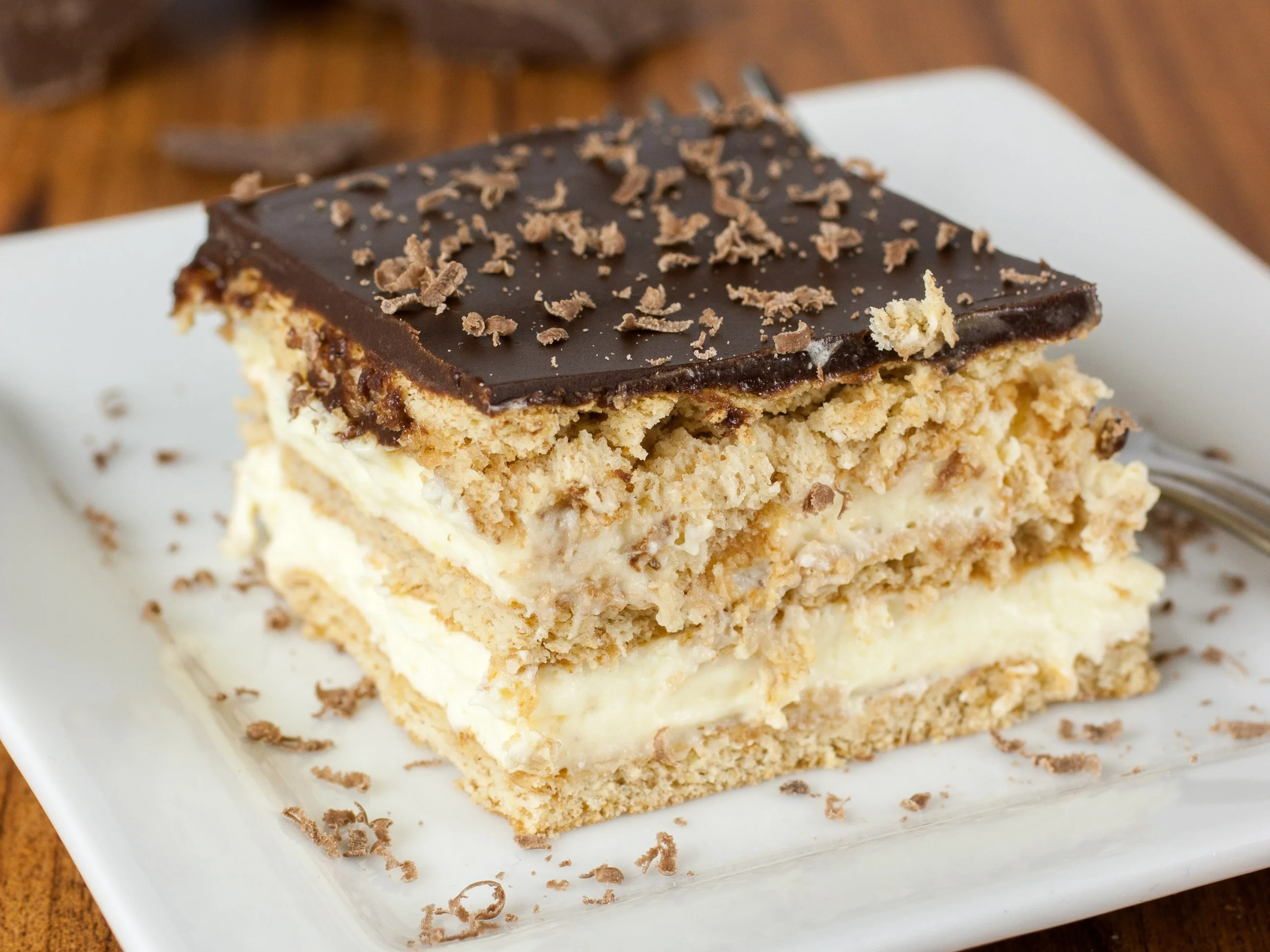 Ciasto bez pieczenia na herbatnikach z budyniem