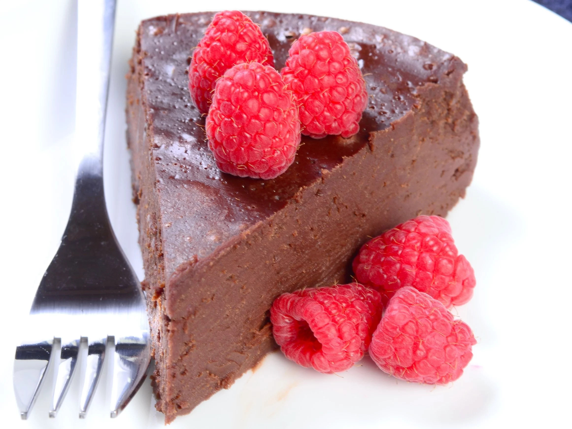 To ciasto czekoladowe bez grama mąki, a syci na długo. Skład od dietetyczki zaskakuje