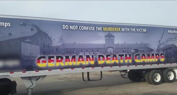 Ciężarówka "German Death Camps" w USA