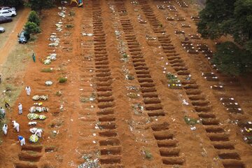 Cmentarz dla ofiar koronawirusa koło Sao Paulo