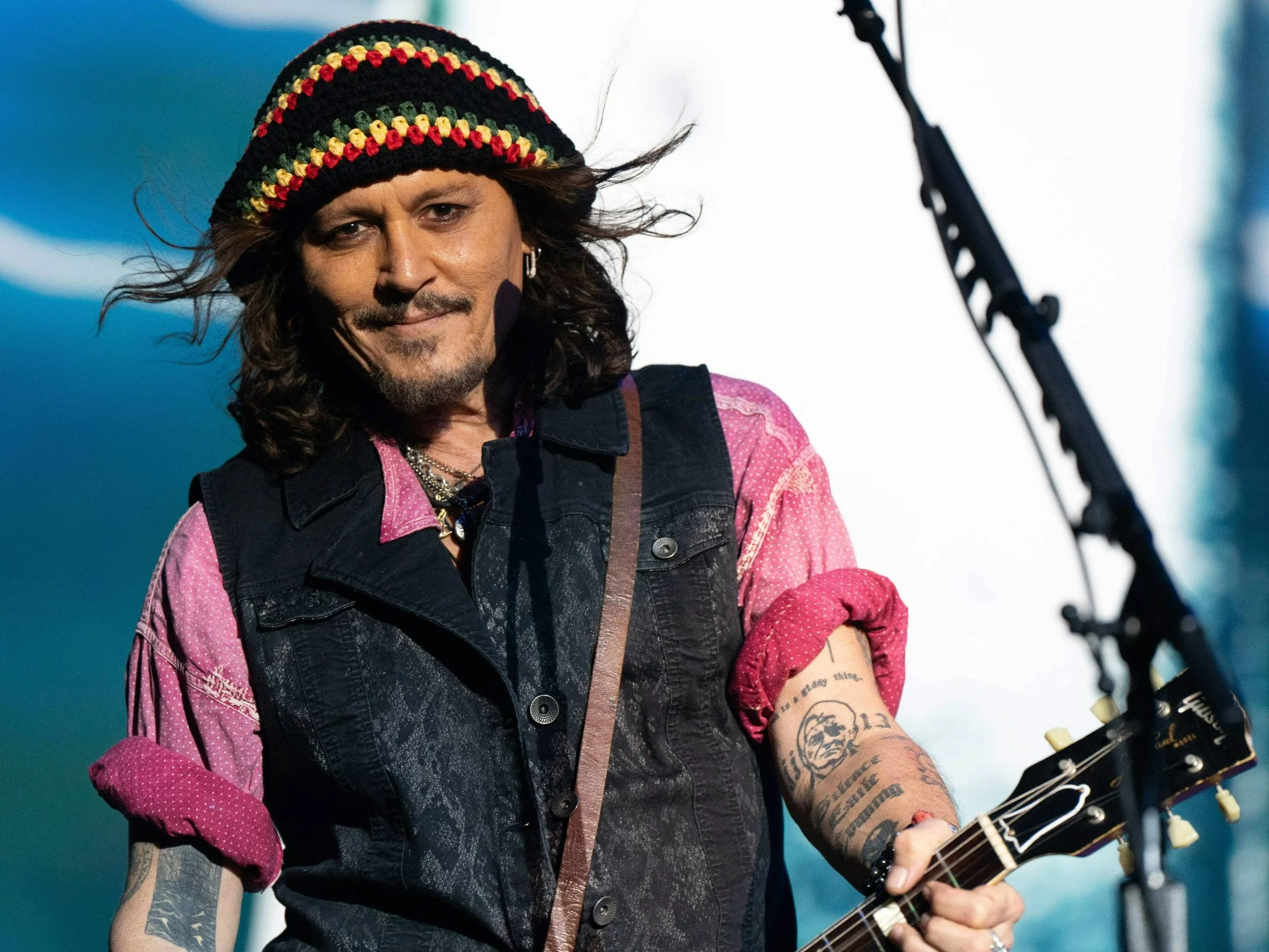 Johnny Depp podczas koncertu Hollywood Vampires