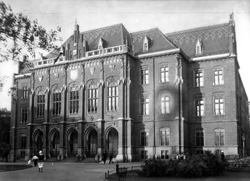 Collegium Novum Uniwersytetu Jagiellońskiego w 1927 roku