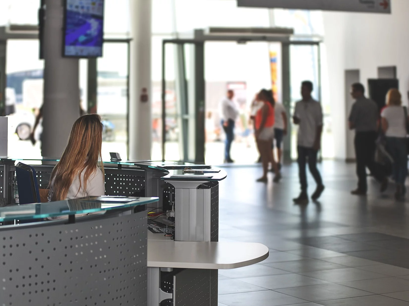 Ilu cudzoziemców pracuje w Polsce? Poznaliśmy najnowsze dane GUS