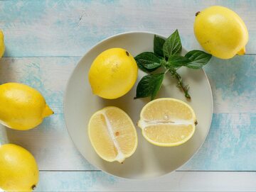 Cytrusy zawierają limonen – naturalny dezodorant