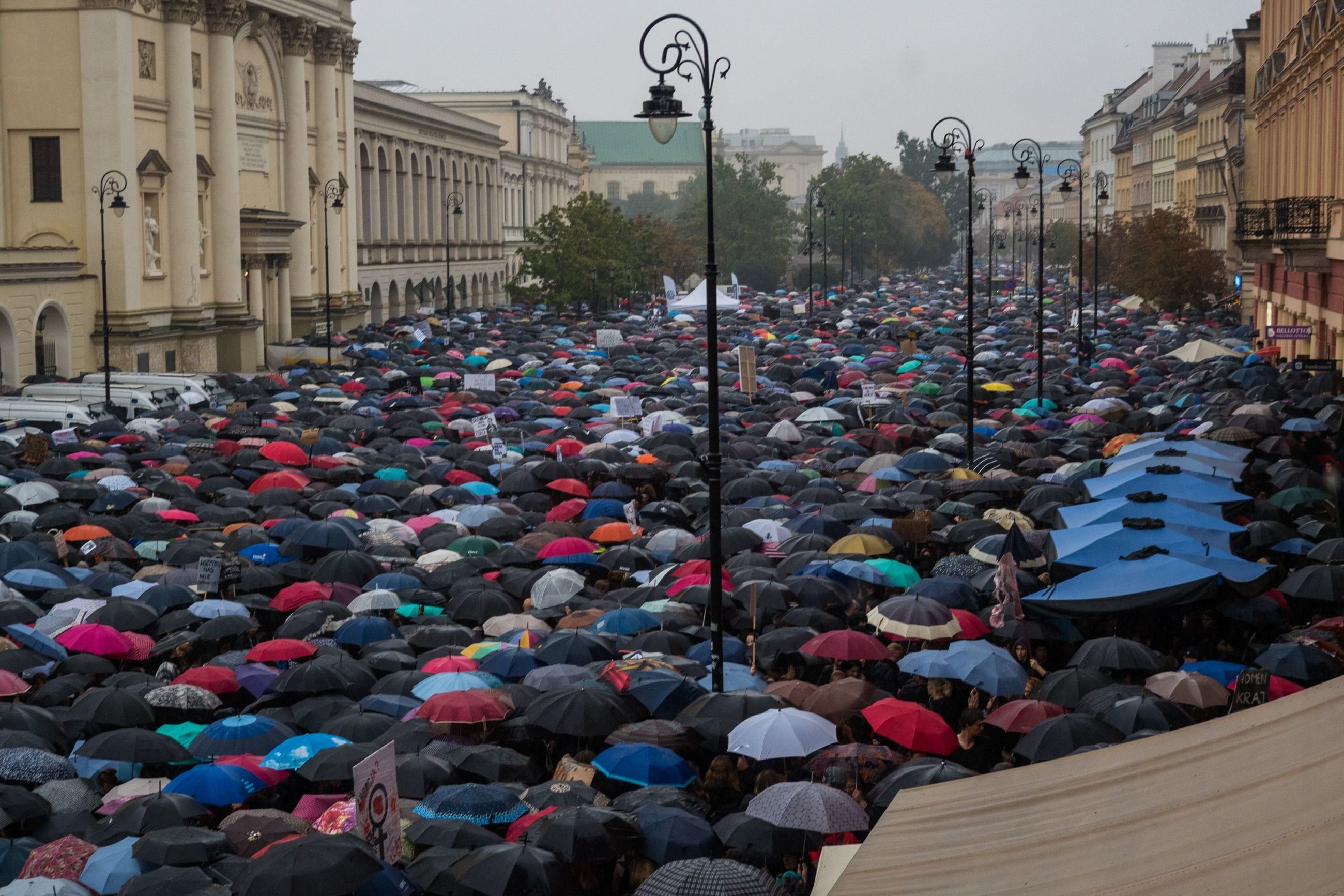 Czarny protest w Warszawie