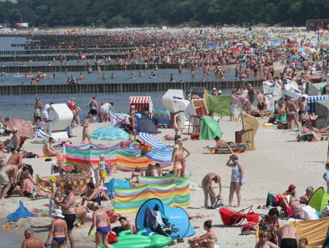 Plaża w Kołobrzegu, zdj. archiwalne