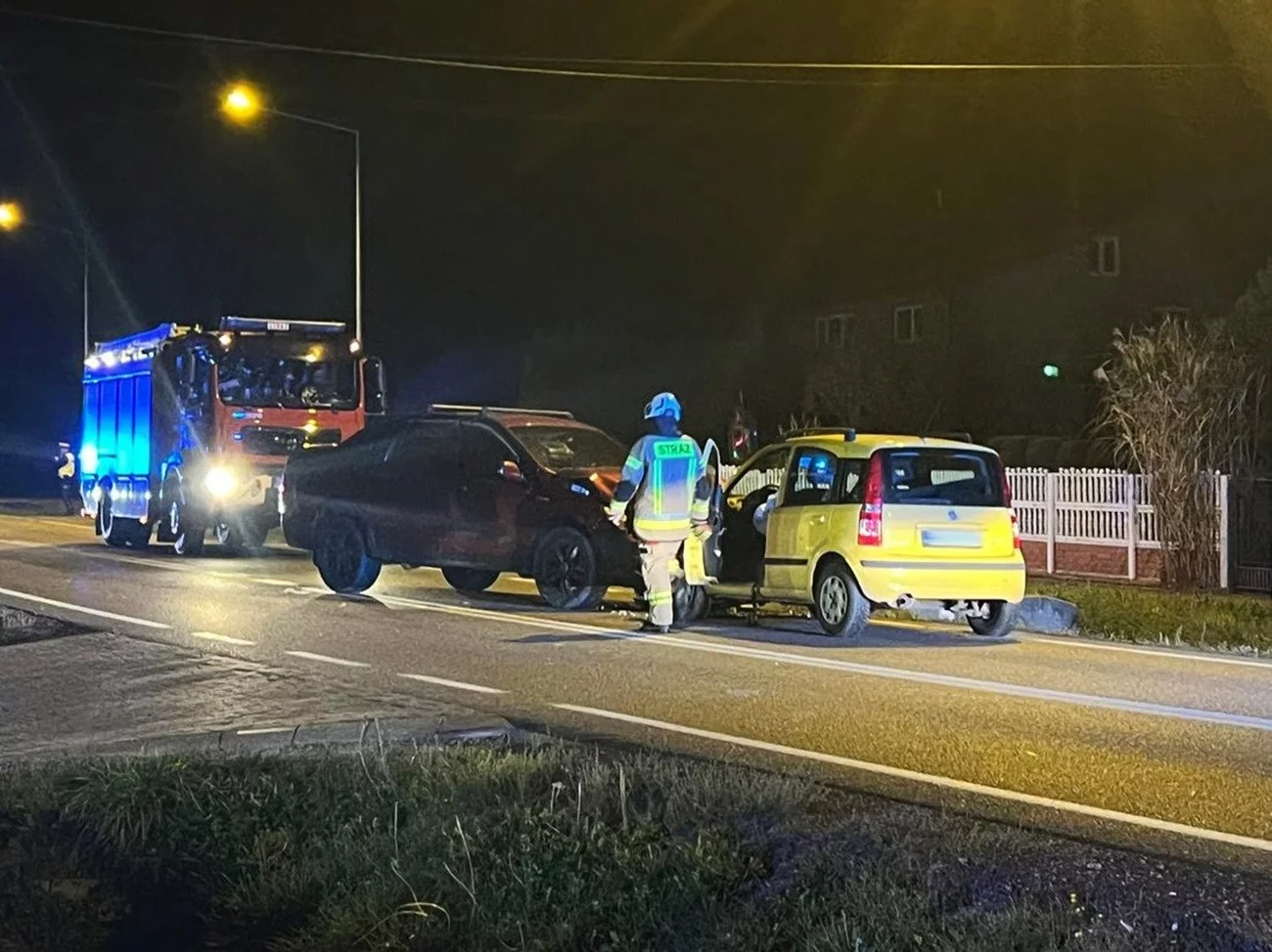 Czołowe zderzenie na DK77