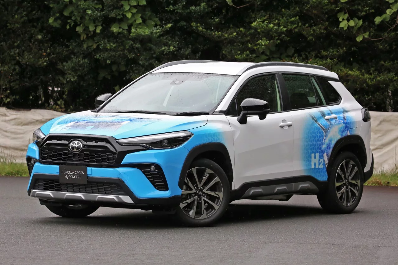 Toyota Corolla Cross H2 Concept