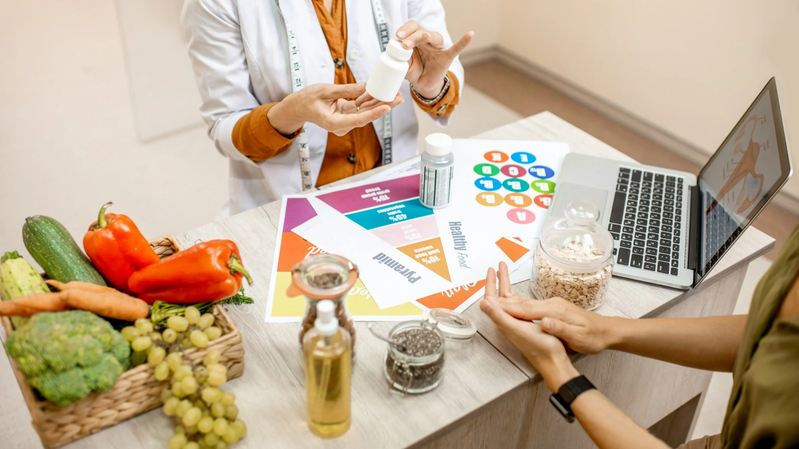 NFZ daje darmowy dostęp do planów żywieniowych bez wychodzenia z domu