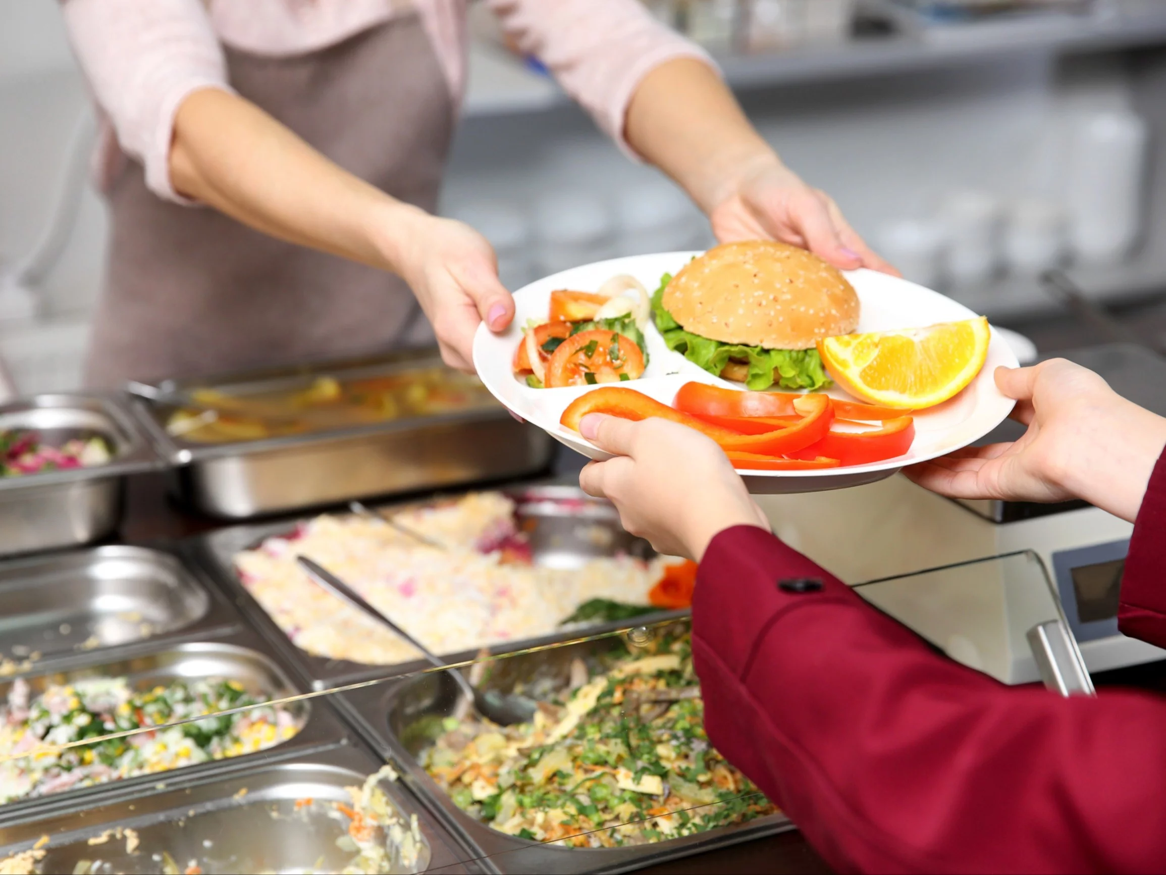 Darmowe obiady w polskich szkołach? Razem zebrało podpisy