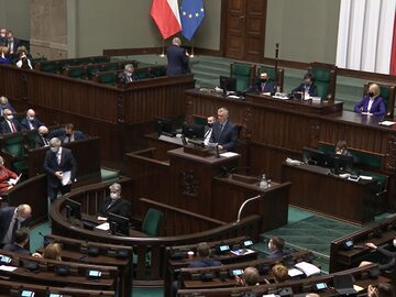 Debata w Sejmie na temat ustawy o obronie ojczyzny