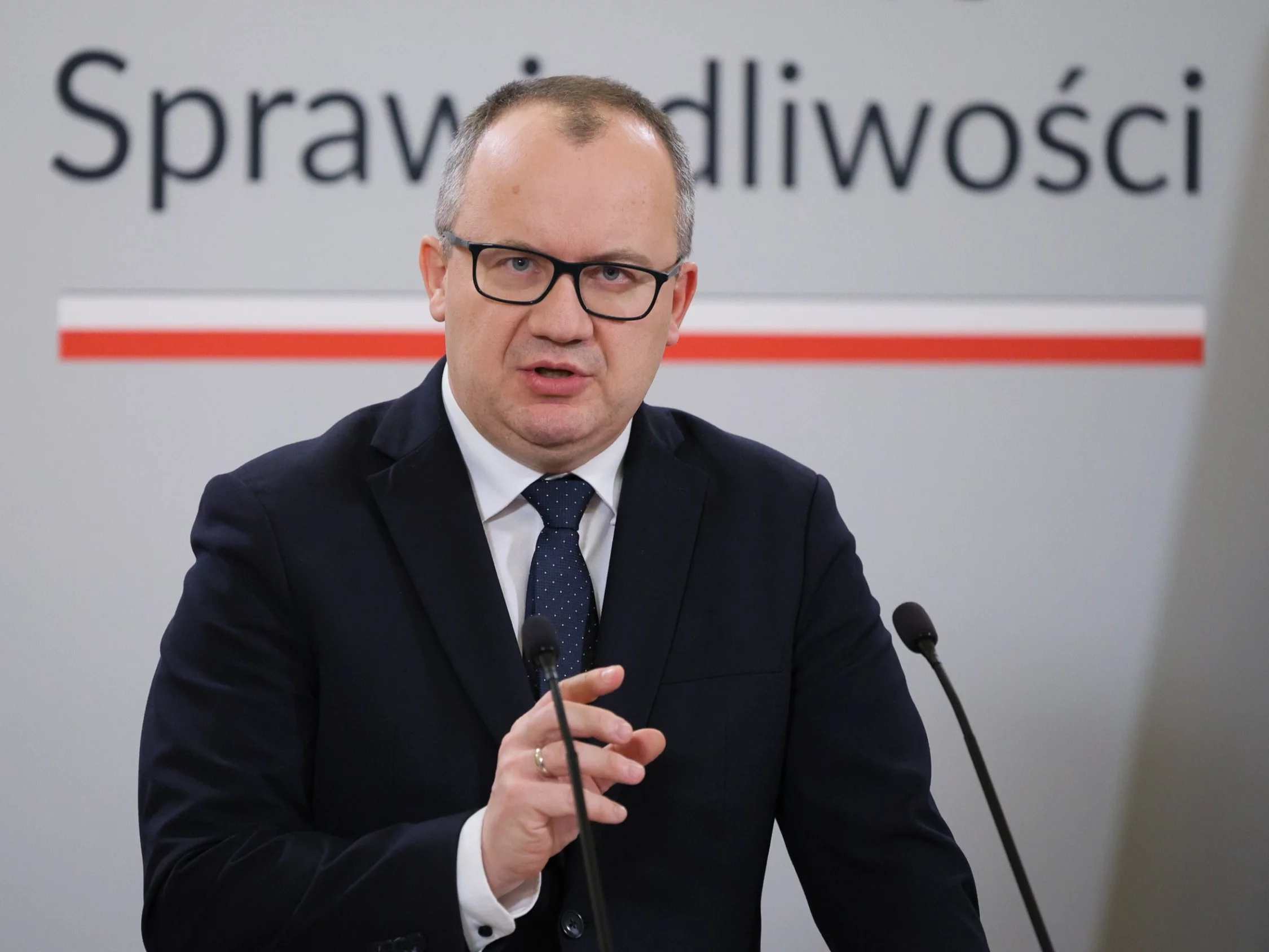 Adam Bodnar podczas konferencji prasowej w Ministerstwie Sprawiedliwości