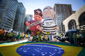 Demonstracja przeciwko Dilmie Rousseff