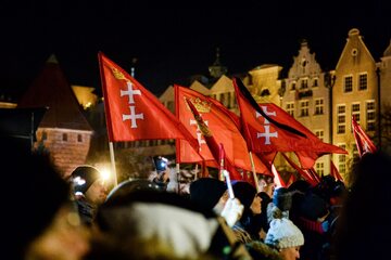 Demonstracja w Gdańsku po zabójstwie Pawła Adamowicza