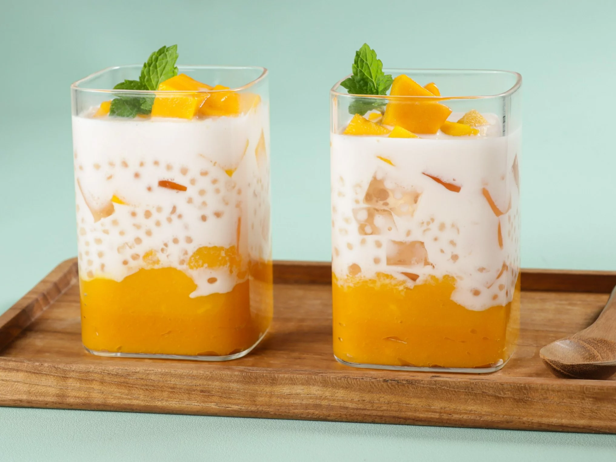 Deser z mango