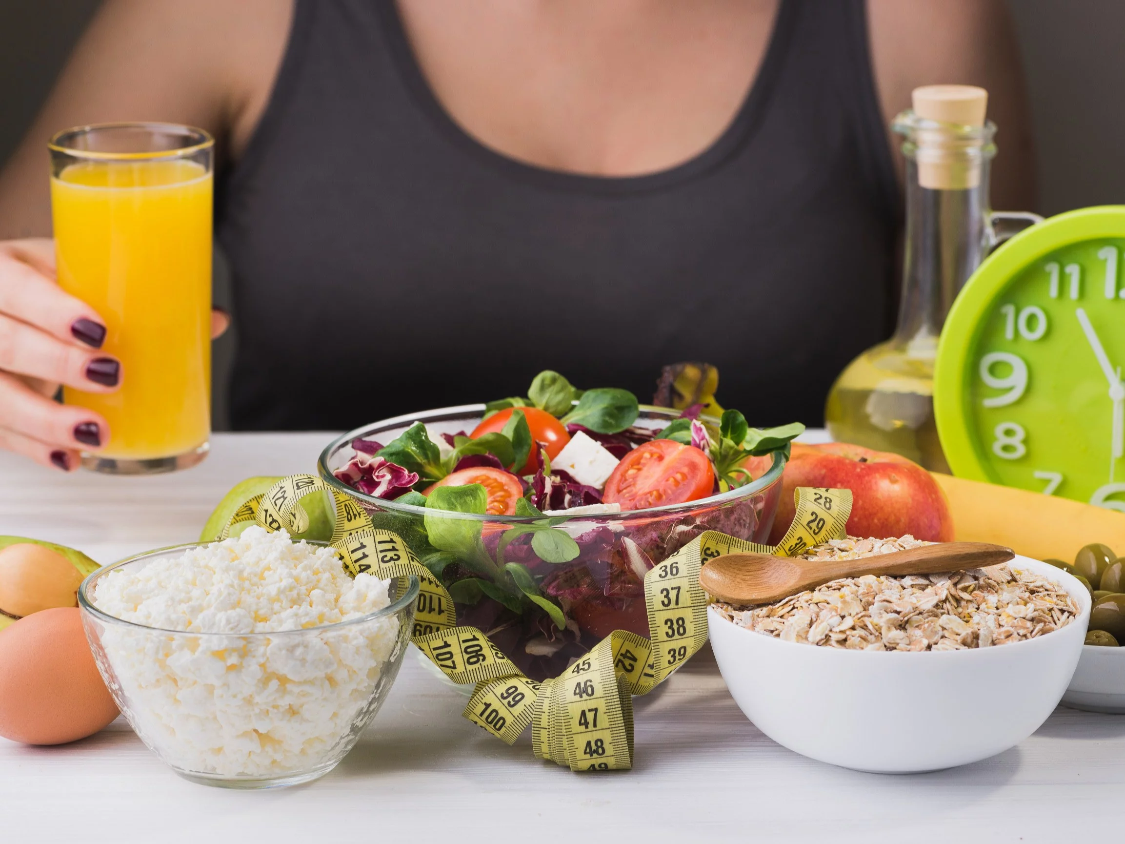 Kobieta na diecie, zdjęcie ilustracyjne