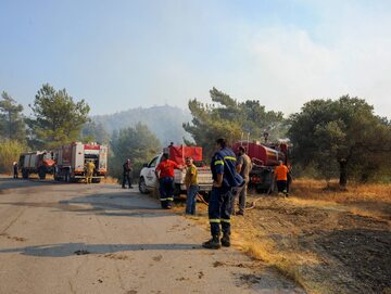 Dogaszanie pożarów na Rodos, 2 sierpnia