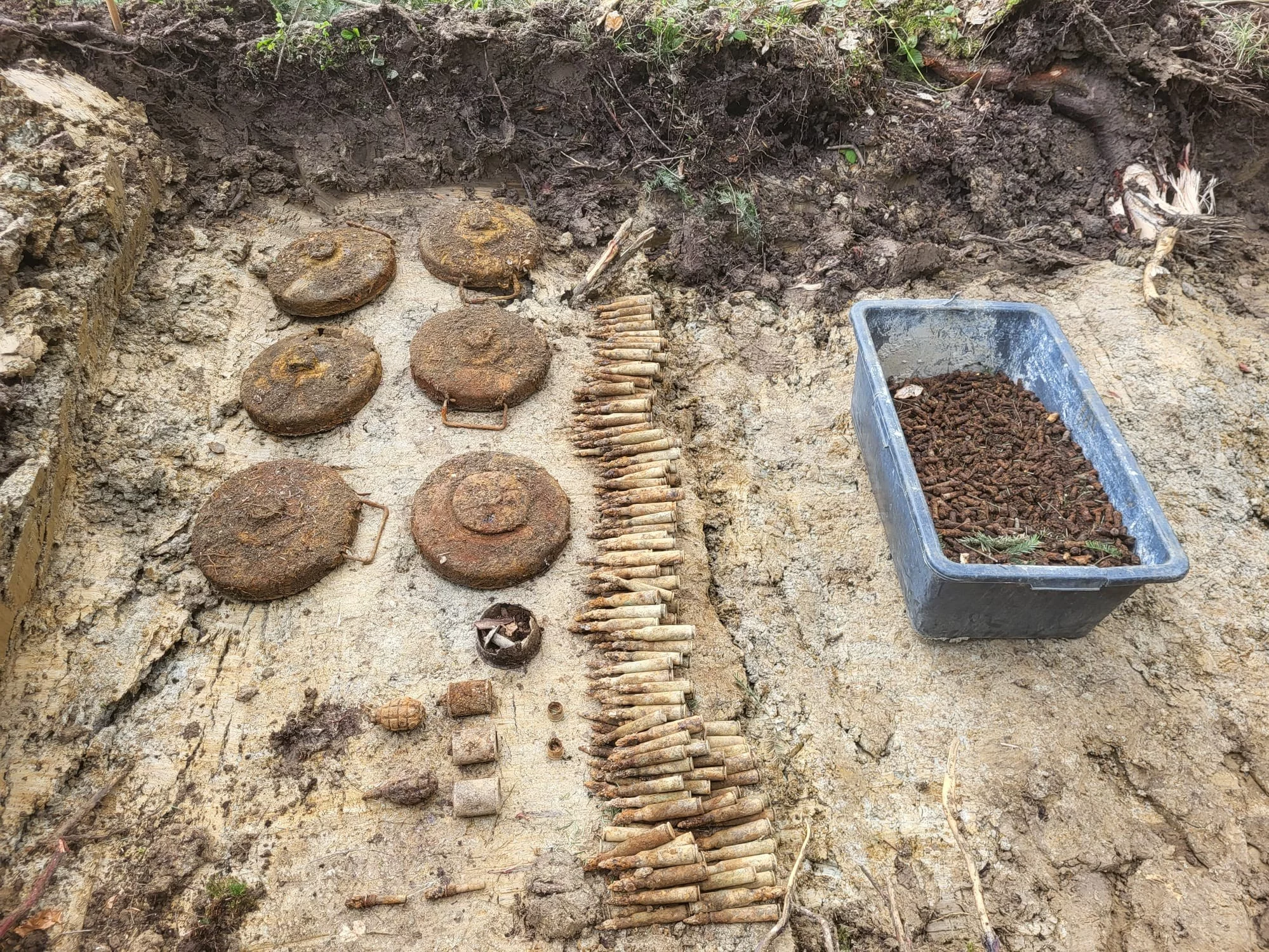 Uzbrojenie znalezione na budowie S19