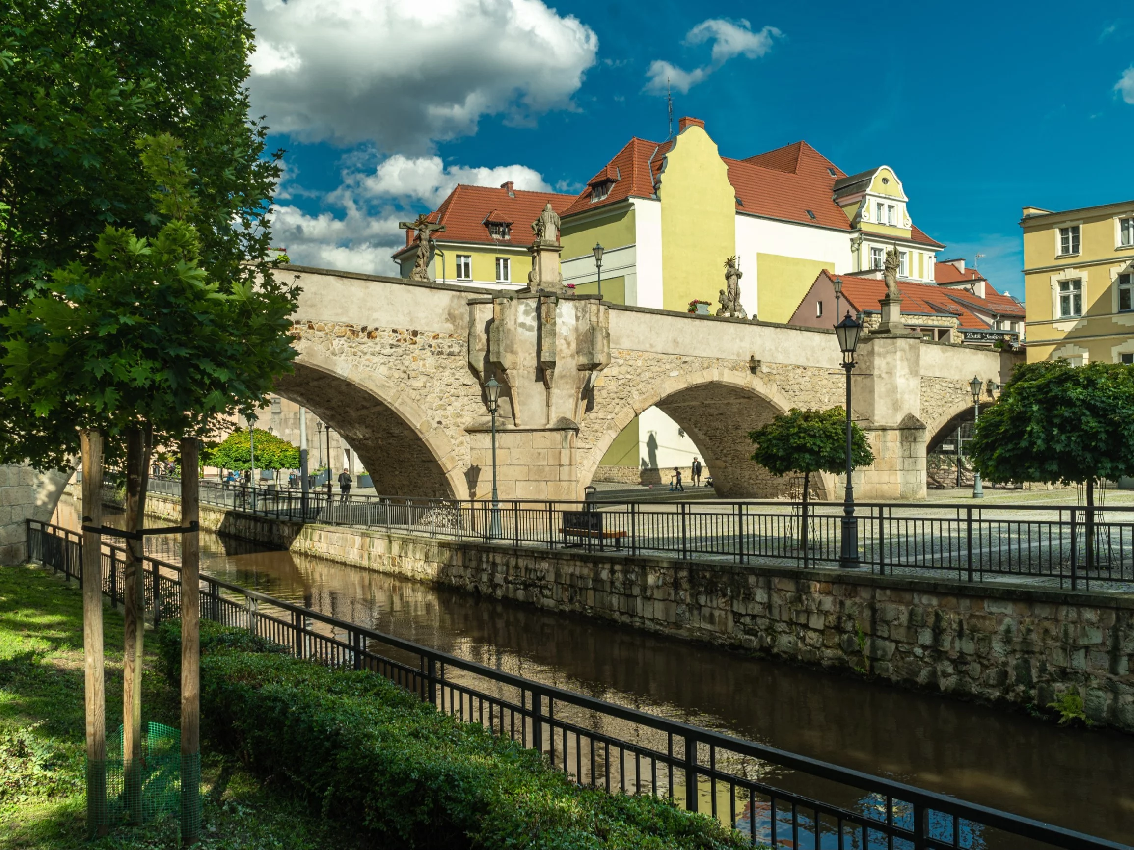 Turyści porównują polskie miasto do Pragi. Wszystko przez jeden most