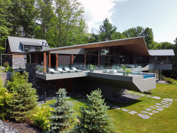 Dom nad jeziorem, MU Architecture & JS Bourdages Architecture