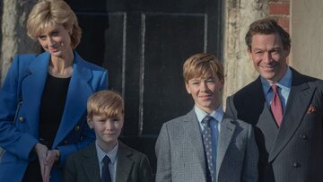Dominic West jako książę Karol na planie 5. sezonu „The Crown”