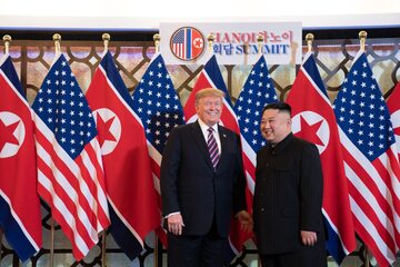 Donald Trump i Kim Dzong Un