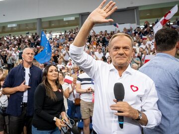 Donald Tusk podczas spotkania z sympatykami w Bydgoszczy