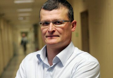 Dr Paweł Grzesiowski