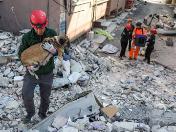 Dramatyczne skutki poprzedniego trzęsienia ziemi w Turcji