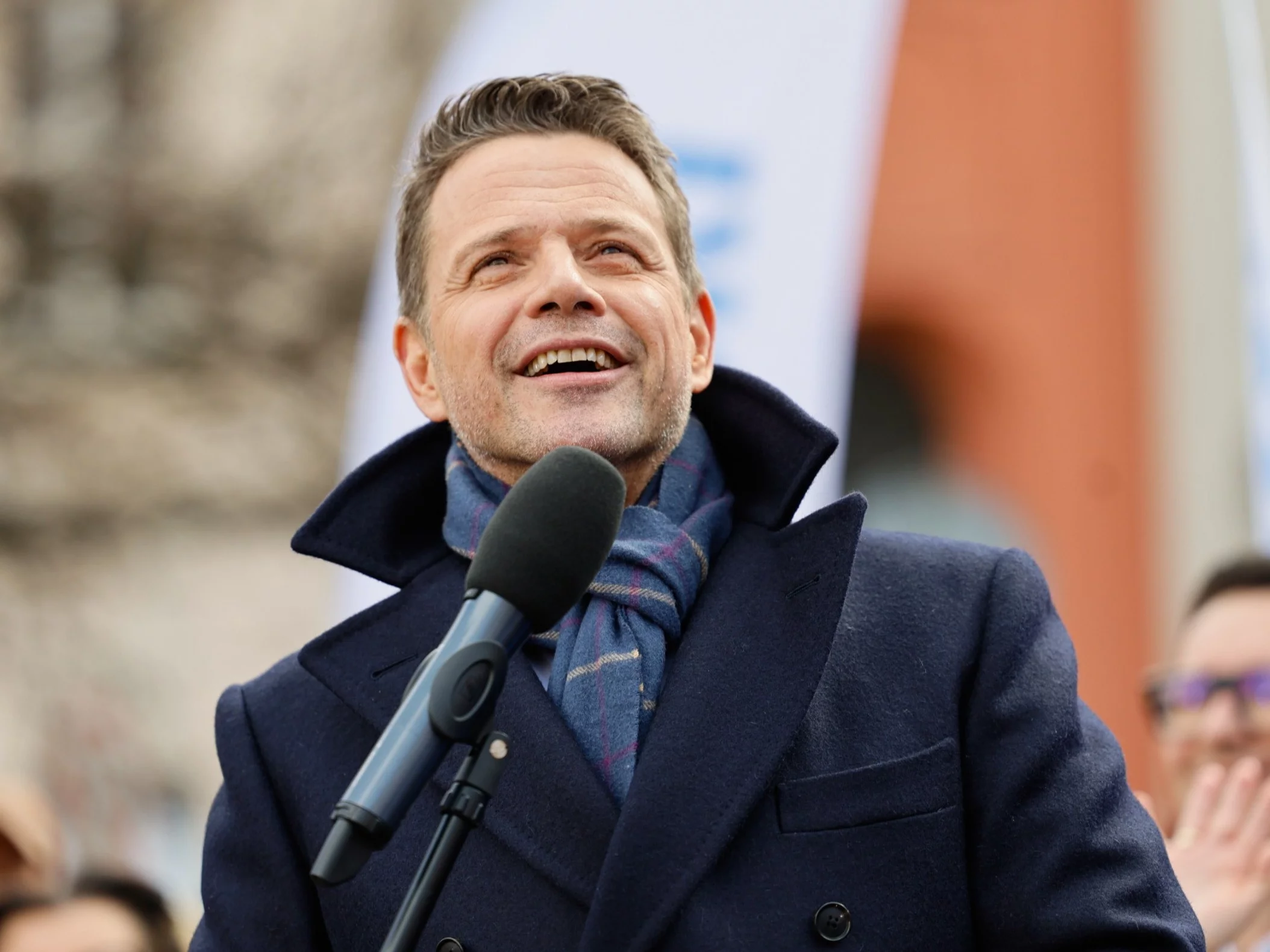Rafał Trzaskowski na  wiecu wyborczym w Kaliszu